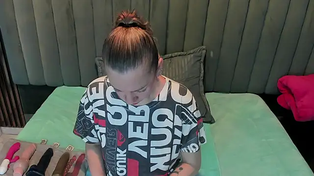 alaha_evansのライブXXXチャット