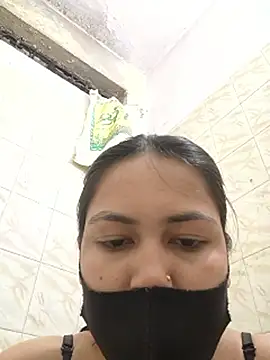 sanu_07 লাইভ XXX চ্যাট