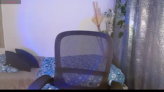 Scarlett_Laurent – Live XXX-chat