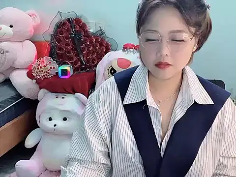 Nhanlu009 网络视讯表演