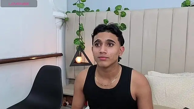 Chatroom XXX en direct de Morgan_Bladee