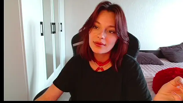 Eva_Avea Adlı Modelin Canlı XXX Sohbeti