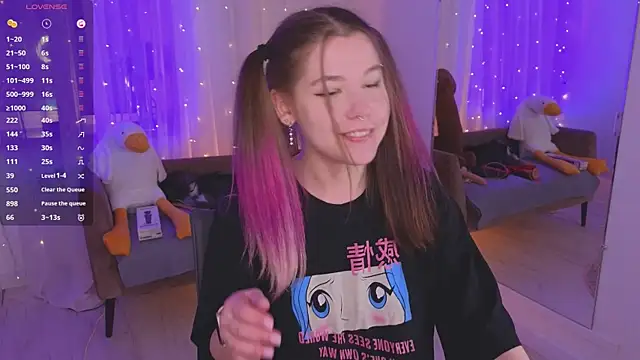 Mira_Falls Adlı Modelin Canlı XXX Sohbeti