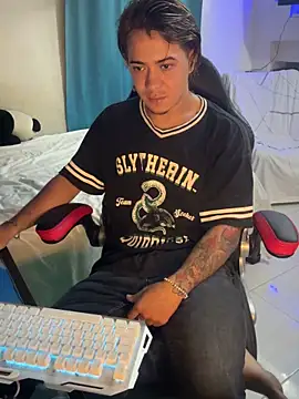 AngelLatinBoy 라이브 XXX 채팅