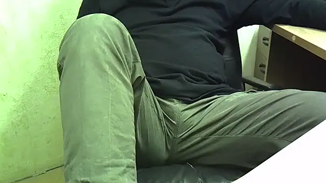 nikdov3 – webcam-show