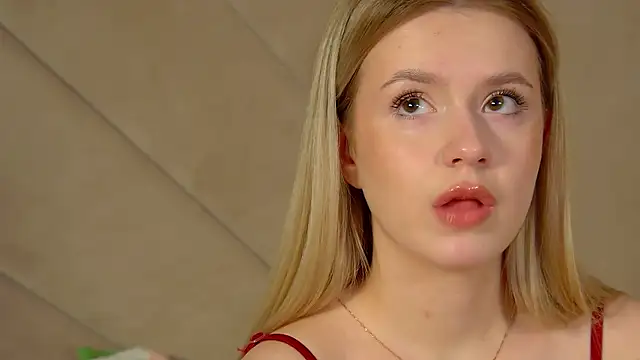 MilanaBalmain: онлайн-секс-чат