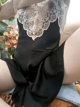 Lyly-2k5 Pertunjukan Webcam