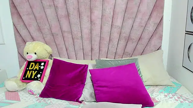 danibellucii_ Chat XXX live