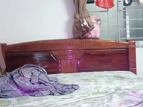 _xiaoyumi: онлайн-секс-чат