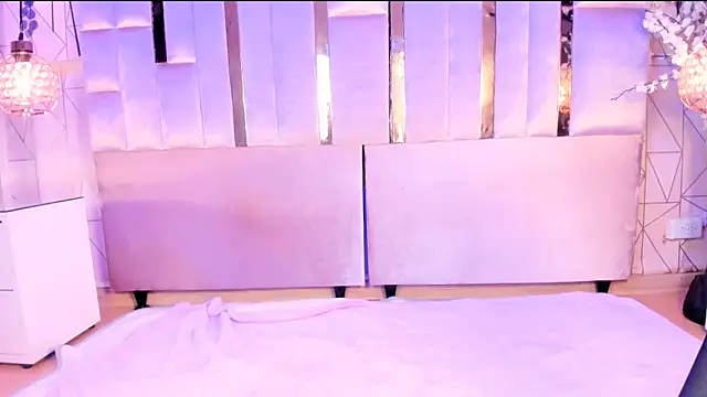 Czat XXX na żywo – Naomistart