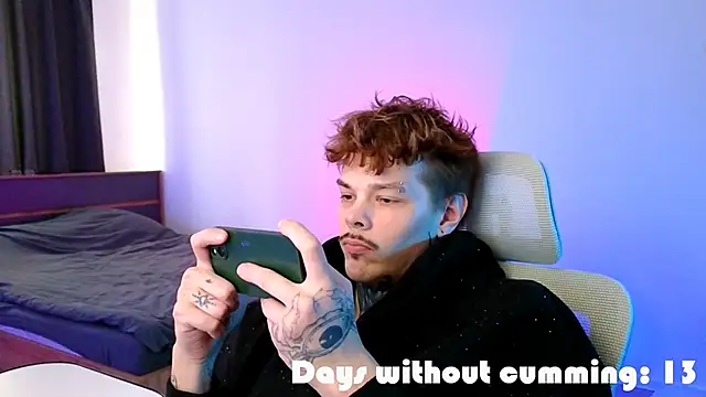 DENIS_HERE Live XXX Chat