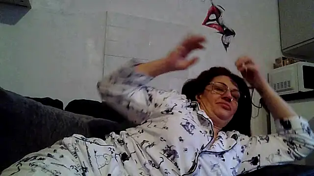 RubyyRosee 라이브 XXX 채팅