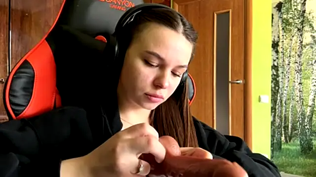 ThedaStrevellのライブXXXチャット