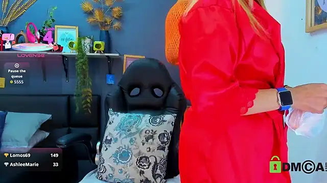 yessila_parker: απευθείας συνομιλία ΧΧΧ