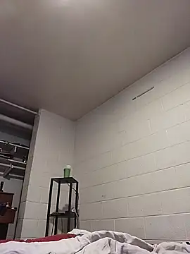 SITHANDRAH: απευθείας συνομιλία ΧΧΧ