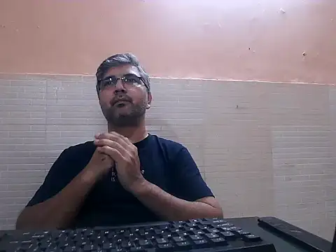 AerifiedLivelongn Webbikameraesitys