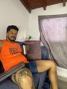 AndresSmith__ Adlı Modelin Canlı XXX Sohbeti