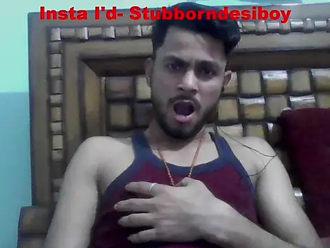 Stubborndesiboy Adlı Modelin Canlı XXX Sohbeti