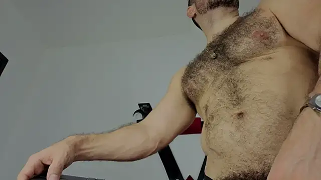 RoughSex_and_BDSM Adlı Modelin Canlı XXX Sohbeti