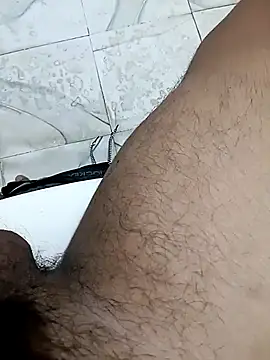 hOrnybOy_369 Adlı Modelin Canlı XXX Sohbeti