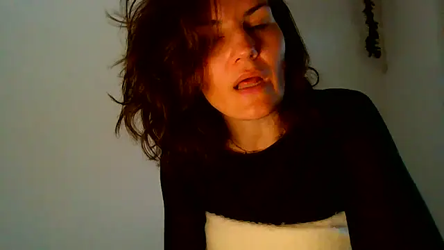 Ms-Lust1-'s Live XXX Chat