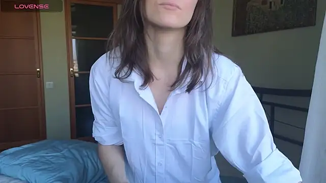 Show modela Tender_Swan na web-kameri