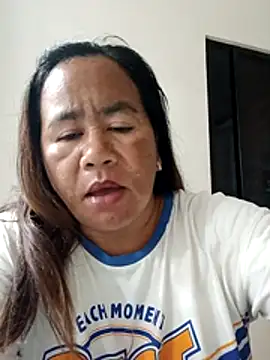 mature_l0ve43's Webcam Show