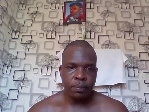 Chumba_001 élő XXX-chatje