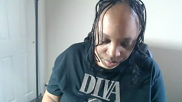 Chat XXX en directo de Sexymona1218