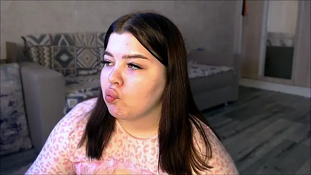 KimSiniza: вебкам-шоу