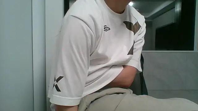 XXX chat uživo modela nole_china7