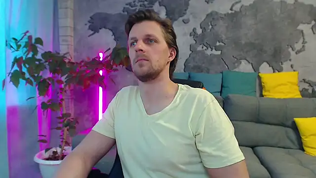 VikingChrisss Adlı Modelin Canlı XXX Sohbeti