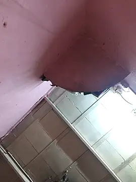 Vickyrajput009 লাইভ XXX চ্যাট