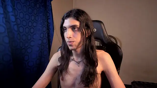 angelitofemboy 网络视讯表演