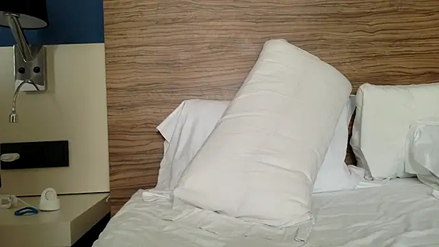 spanishairy's Webcam Show