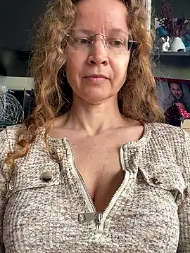 AnnikaRose Live XXX-chat