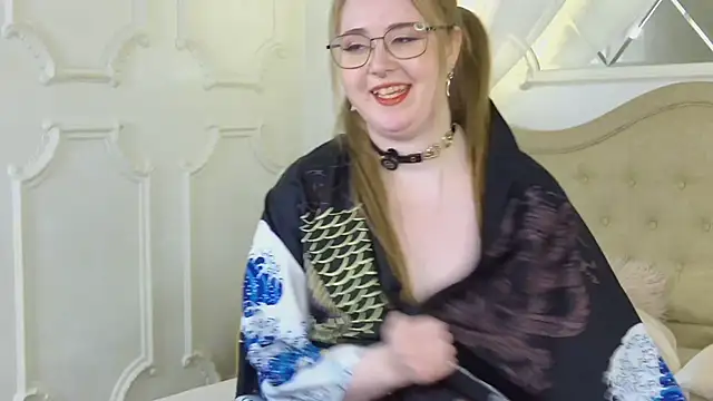 AprilHudsonのライブXXXチャット