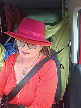 Hot-Muci Live XXX Chat