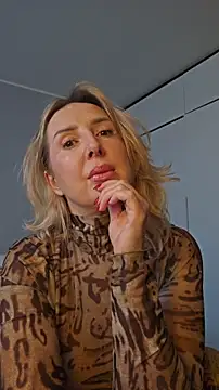 MariaRichi_ Chat XXX in diretta