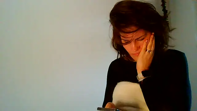 Ms-Lust1- Live XXX-chat