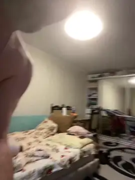 Frosl 即時 XXX 聊天