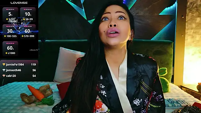 Chatroom XXX en direct de ElyaQuinn