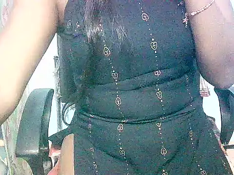 wild-paaro143 Adlı Modelin Canlı XXX Sohbeti