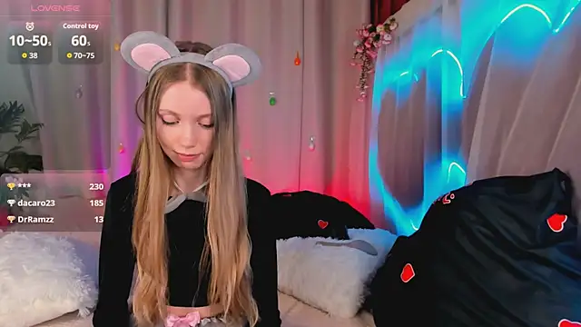 lada2k4 Adlı Modelin Canlı XXX Sohbeti