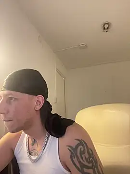 TitanNoir Webcam Show