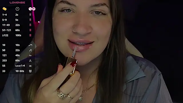 Fairy__Sofia Adlı Modelin Canlı XXX Sohbeti