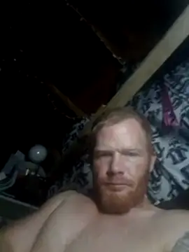 ed31devall: διαδικτυακό σόου στην κάμερα