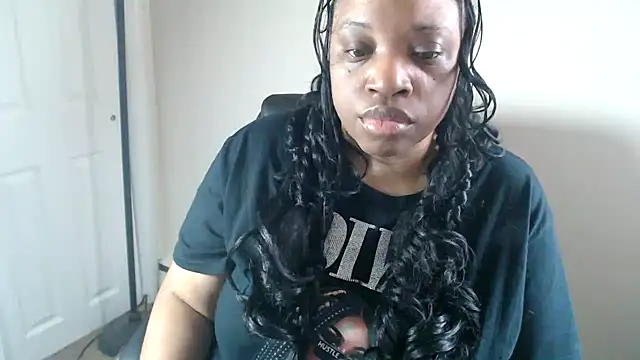 Chat XXX ao vivo de Sexymona1218