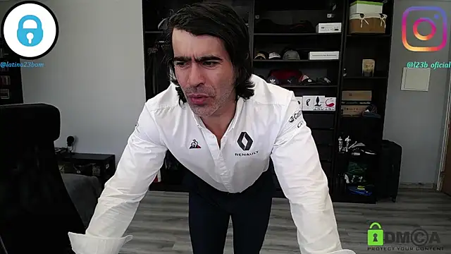 دردشة latinoo23bom الجنسية المباشرة