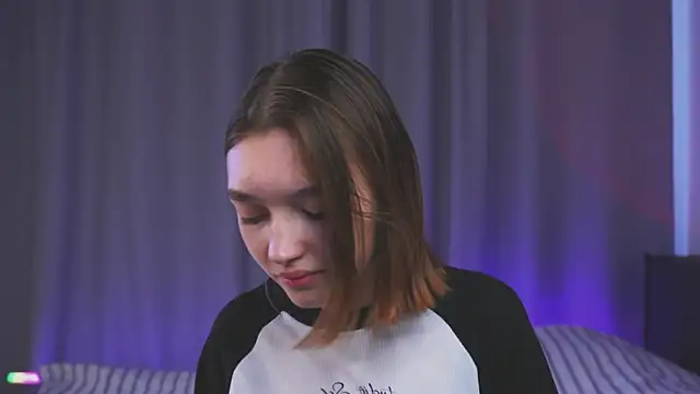 Leyla_crsh 现场XXX聊天